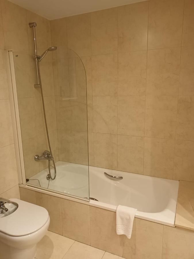 Hotel Estel Берґа Екстер'єр фото