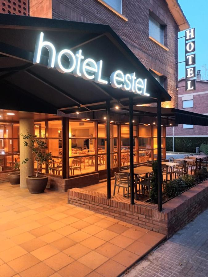 Hotel Estel Берґа Екстер'єр фото